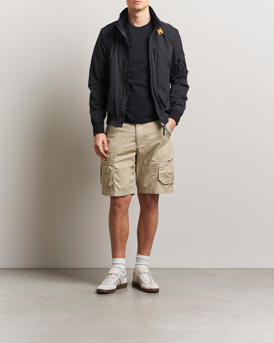 Men | Shorts | Parajumpers | Edmund Garment Dyed Twill Cargo Shorts Asparagus