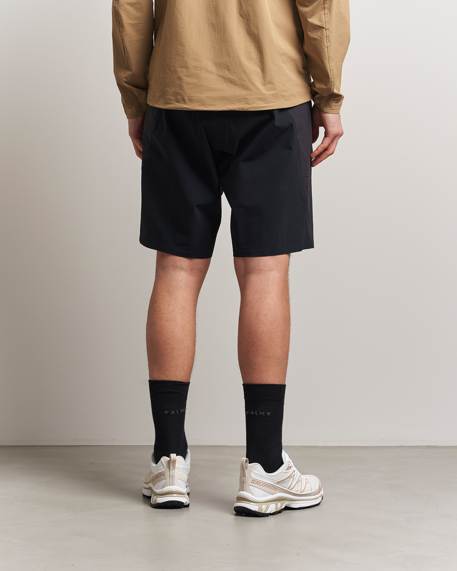 Men | Shorts | Arc'teryx Veilance | Secant Lightweight Casual Shorts Black