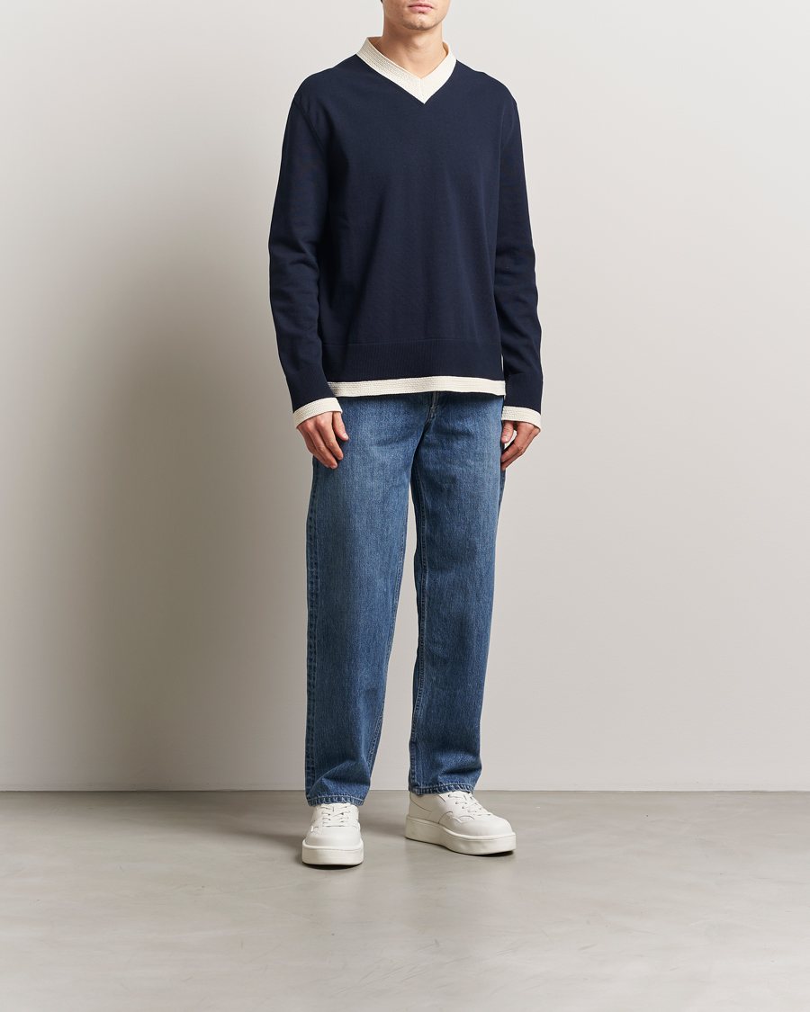 Men | Sweaters & Knitwear | Jil Sander | Contrast Trim V-Neck Sweater Navy