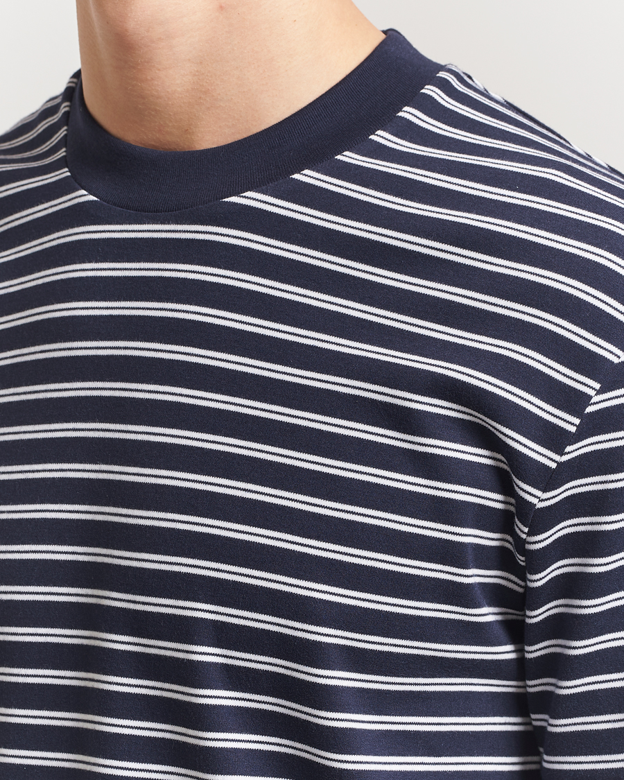 Men | T-Shirts | Sunspel | Heavy Weight Supima Cotton T-Shirt Navy/White