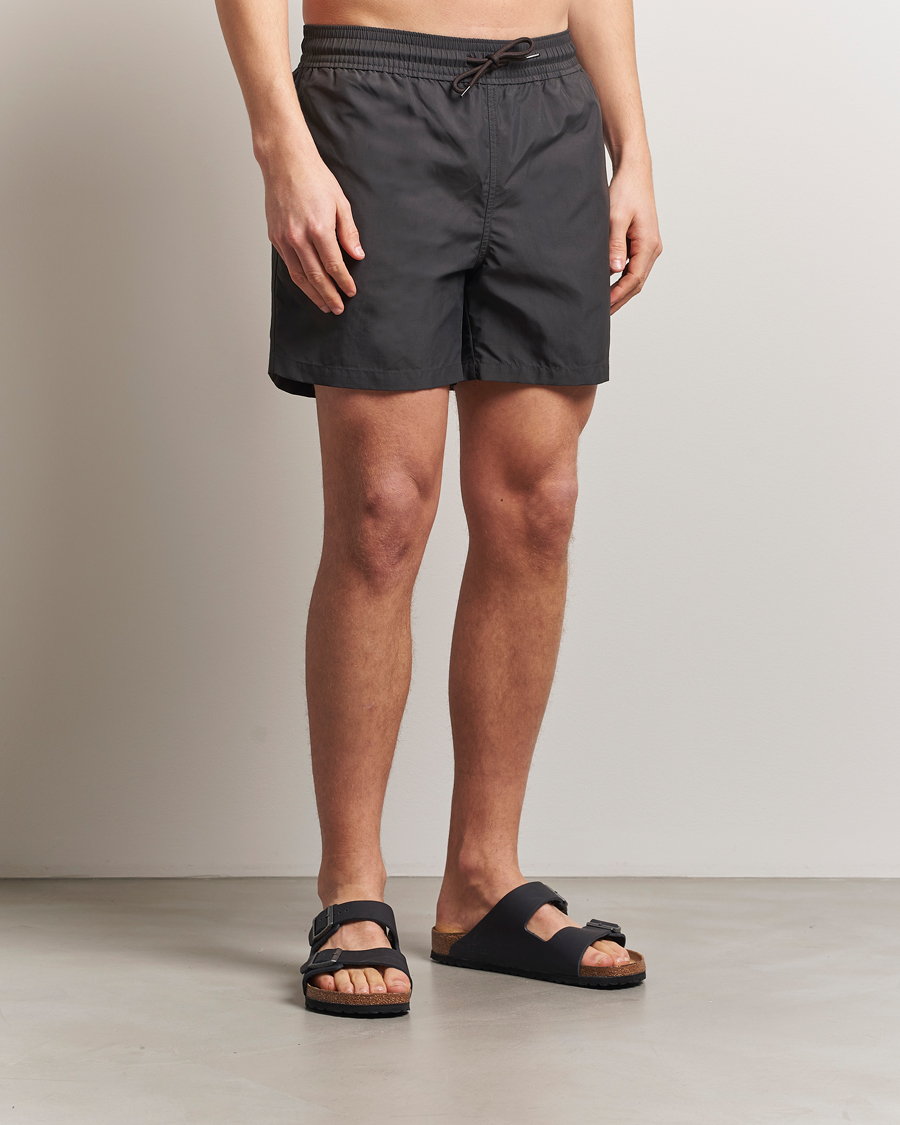 Men | Swimwear | Colorful Standard | Classic Organic Swim Shorts Lava Grey