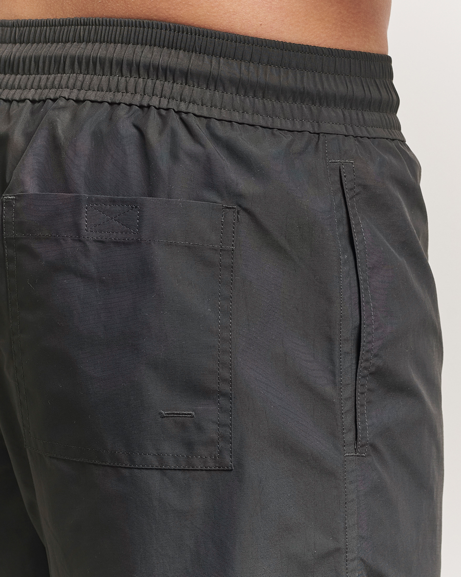 Men | Swimwear | Colorful Standard | Classic Organic Swim Shorts Lava Grey