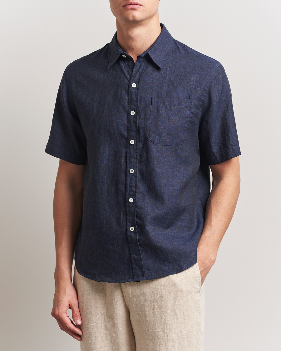 Men | Shirts | Colorful Standard | Garment Dyed Linen Short Sleeve Shirt Navy Blue