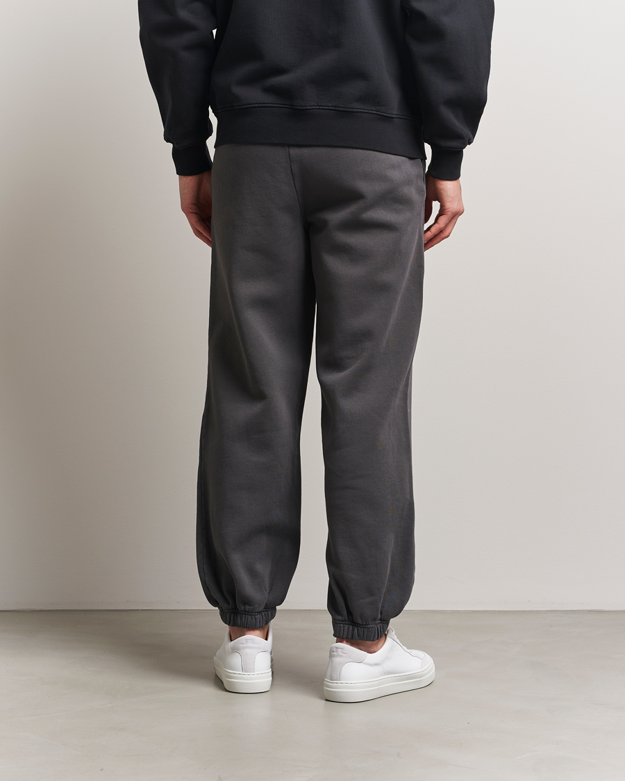 Men | Trousers | Colorful Standard | Classic Organic Sweatpants Lava Grey