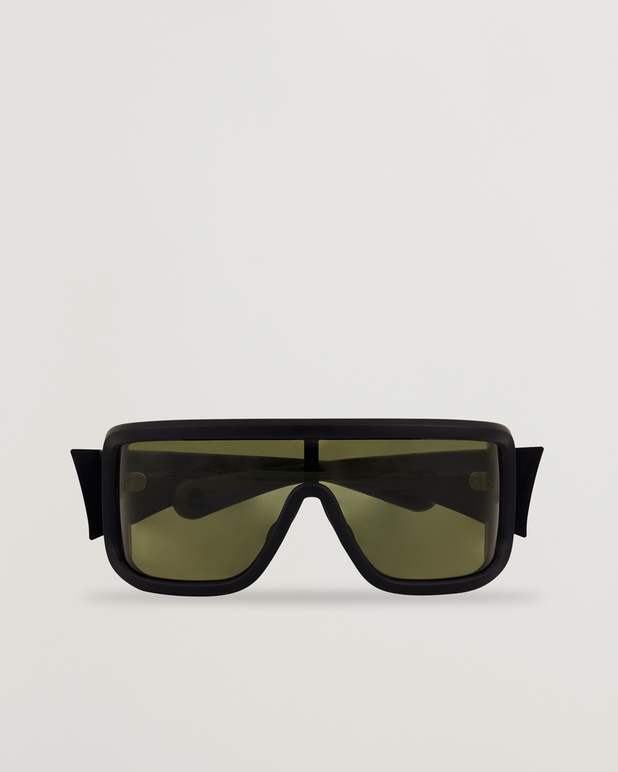 Men | Sunglasses | Moncler Lunettes | Snowseeker Sunglasses Matte Black