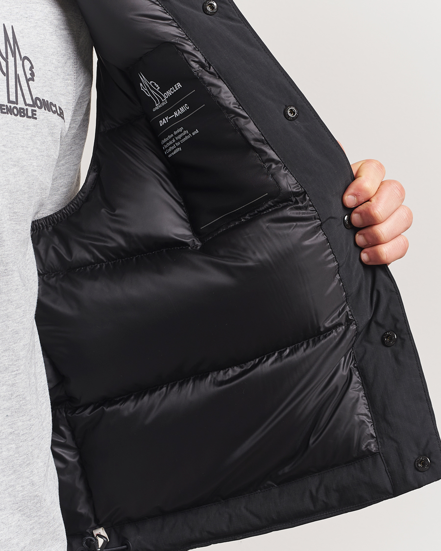 Men | Coats & Jackets | Moncler Grenoble | Tongass Vest Black