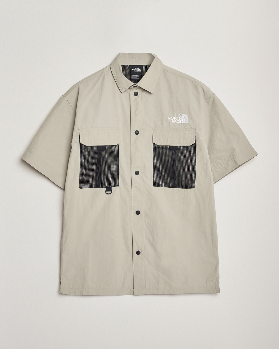 Men | Shirts | The North Face | NSE Summer Camp Shirt Clay Grey