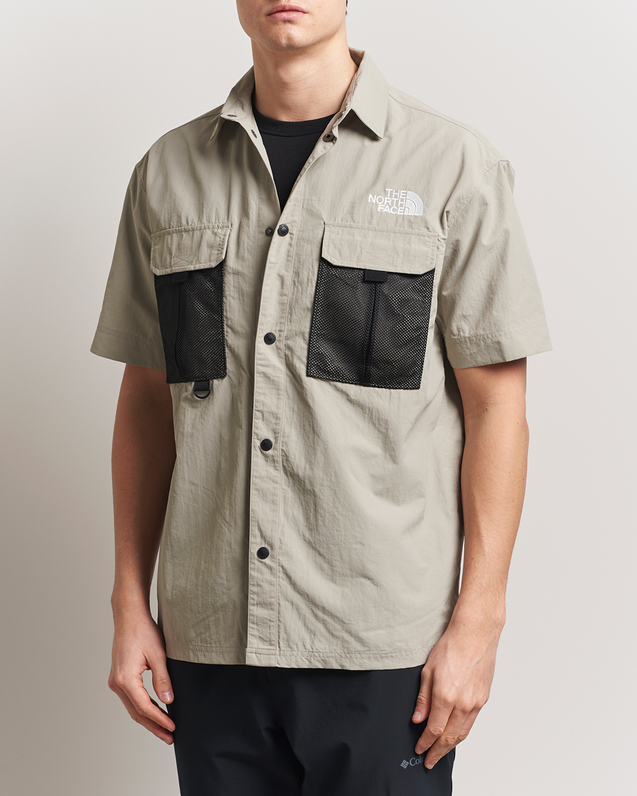 The North Face NSE Summer Camp Shirt Clay Grey at CareOfCarl.com