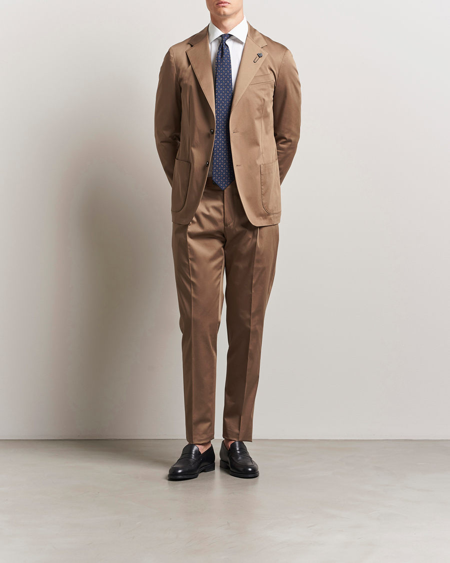 Men | Trousers | Lardini | Pleated Cotton Stretch Trousers Light Brown