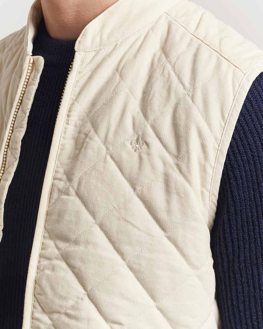 Men | Coats & Jackets | Morris | Teddy Quilted Cord Vest Khaki