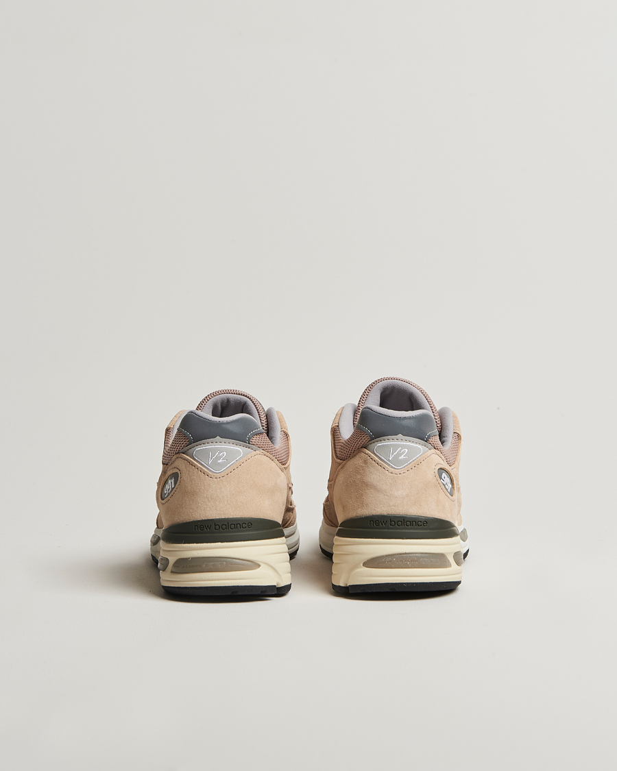 Men | Sneakers | New Balance Made In US & UK | New Balance Made in UK 991v2 Sneakers Sand
