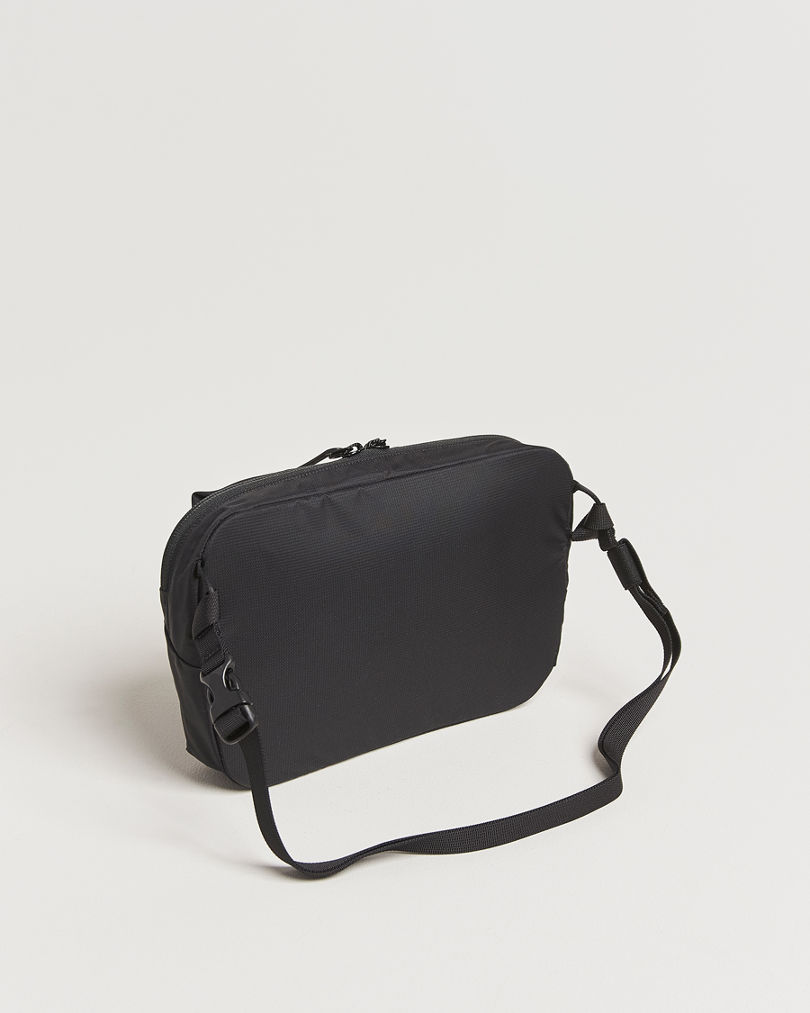Men | Arc'teryx Heliad Crossbody Bag Black | Arc'teryx | Heliad Crossbody Bag Black
