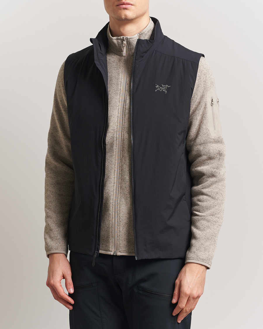 Men | Coats & Jackets | Arc'teryx | Atom Lightweight Vest Black
