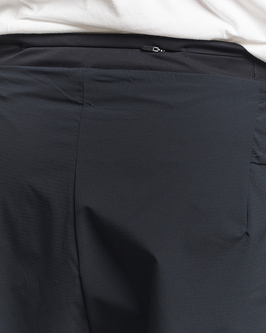 Men | Shorts | Houdini | Pace Trail Shorts True Black