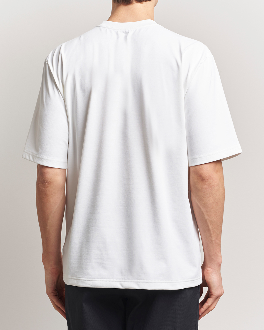 Men | T-Shirts | Goldwin | Oversize Pocket T-Shirt White