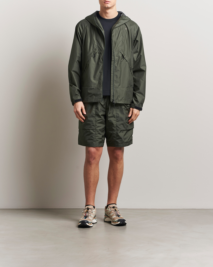 Men | Coats & Jackets | Goldwin | Rip-Stop Hooded Jacket Dark Olive