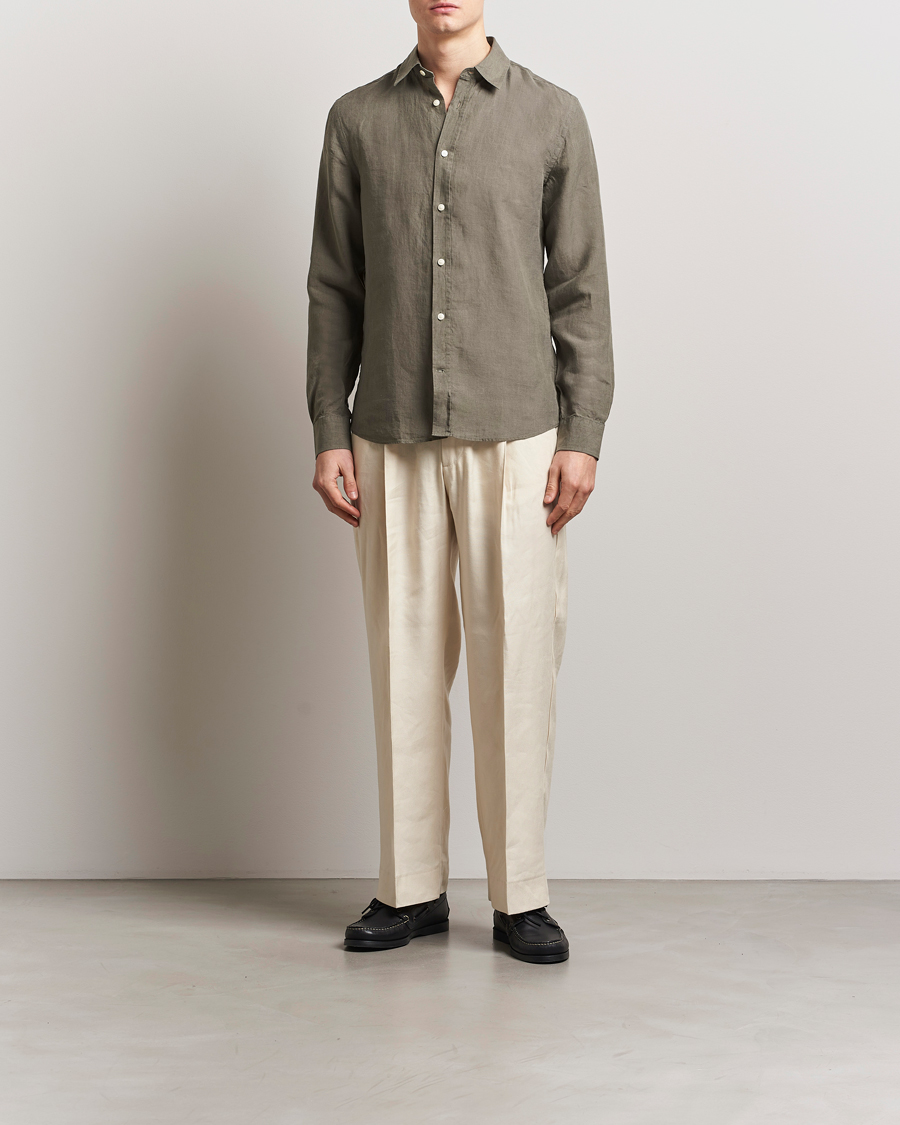 Men | Shirts | Tiger of Sweden | Spenser Linen Shirt Thyme Green