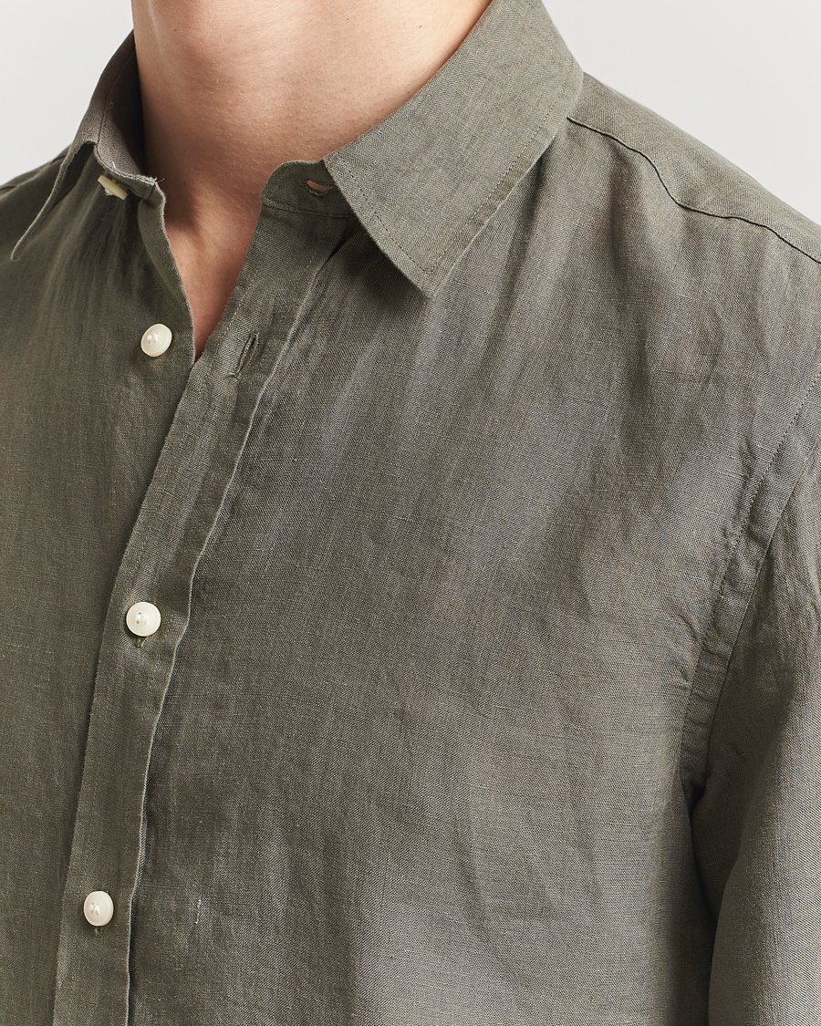 Men | Shirts | Tiger of Sweden | Spenser Linen Shirt Thyme Green