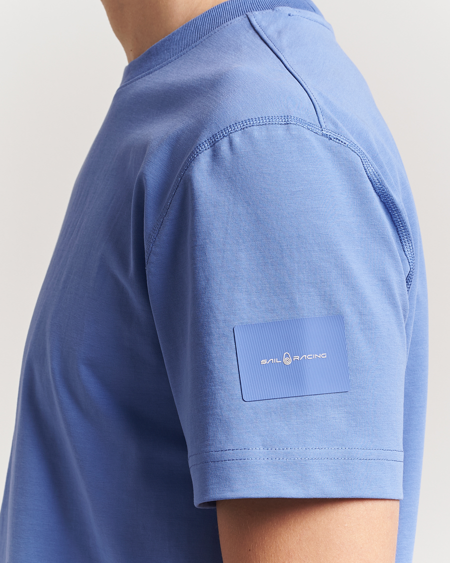 Men | T-Shirts | Sail Racing | Wind Crew Neck T-Shirt Dark Lavendel