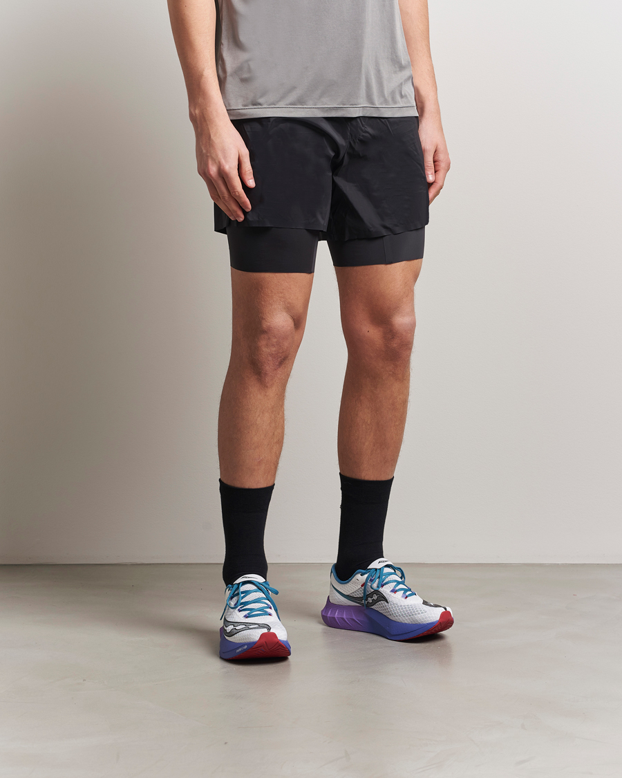 Men | Saucony Endorphin Pro 4 White/Shadow | Saucony | Endorphin Pro 4 White/Shadow