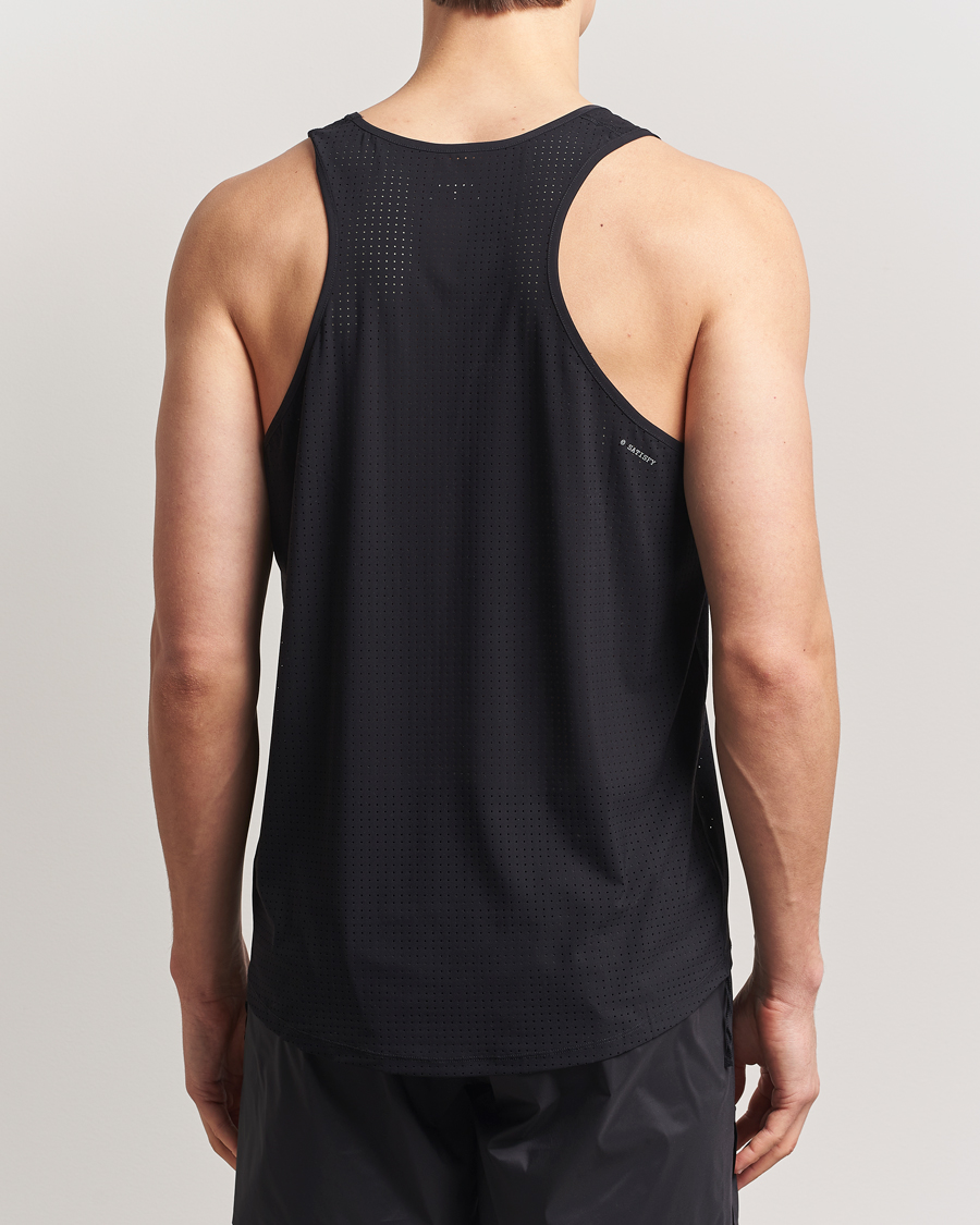 Satisfy Space-O Singlet Black at CareOfCarl.com