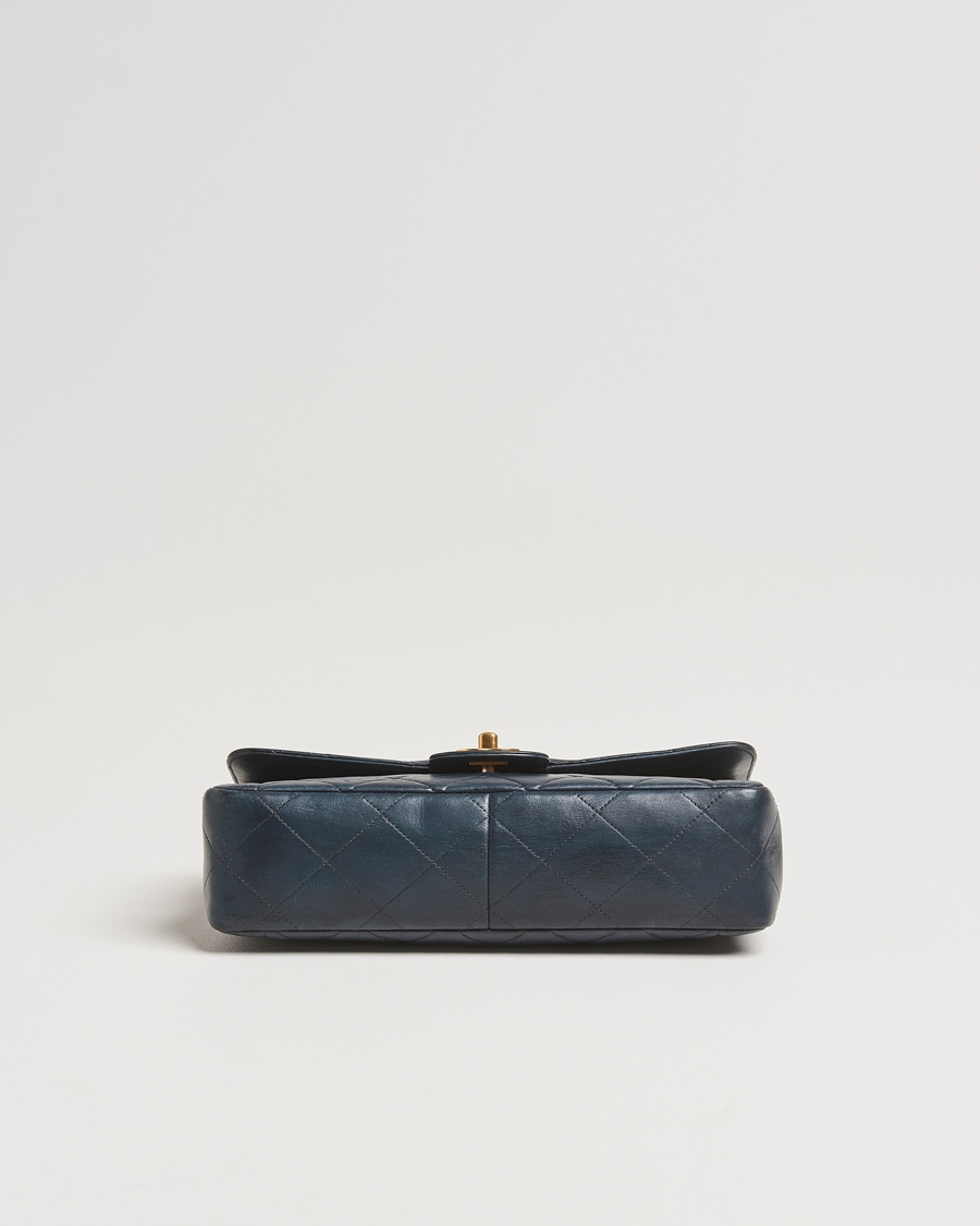 Men | Chanel Pre-Owned Classic Medium Single Flap Bag Lambskin Navy | Chanel Pre-Owned | Classic Medium Single Flap Bag Lambskin Navy