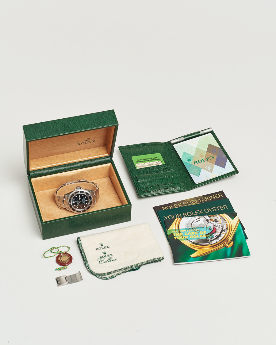 Men | Rolex Pre-Owned Sea-Dweller 4000  | Rolex Pre-Owned | Sea-Dweller 4000 