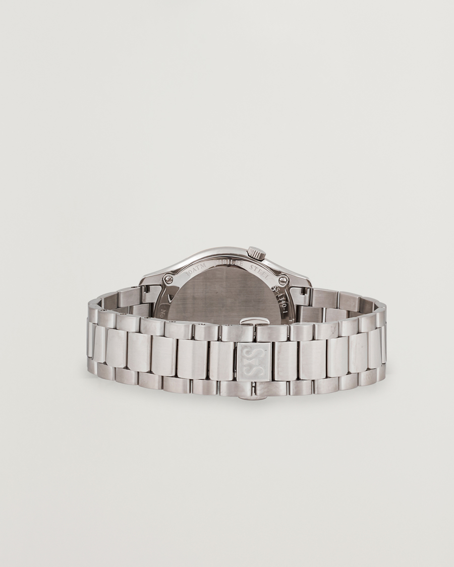 Men | Sjöö Sandström Jubilee Steel Quartz 40mm Gold Bezel White/Steel | Sjöö Sandström | Jubilee Steel Quartz 40mm Gold Bezel White/Steel