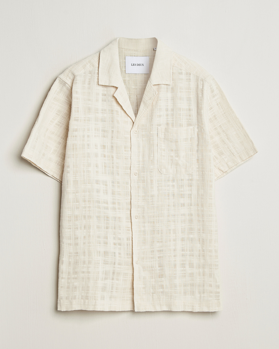 Men | Shirts | LES DEUX | Lesley Slub Short Sleeve Shirt Ivory
