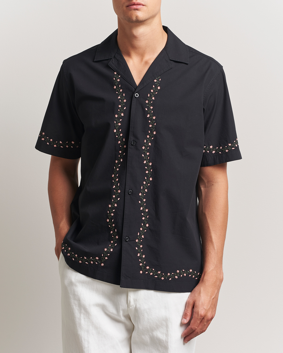 Les Deux Lesley Embroidery Short Sleeve Shirt Black at CareOfCarl.com