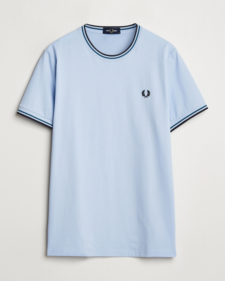 Men | T-Shirts | Fred Perry | Twin Tipped T-Shirt Light Smoke