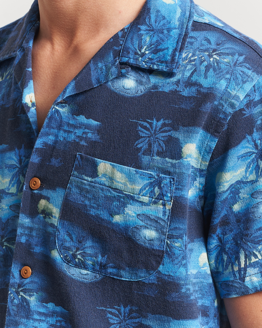Men | Shirts | Nudie Jeans | Arvid Pearls Hawaii Shirt Blueberry
