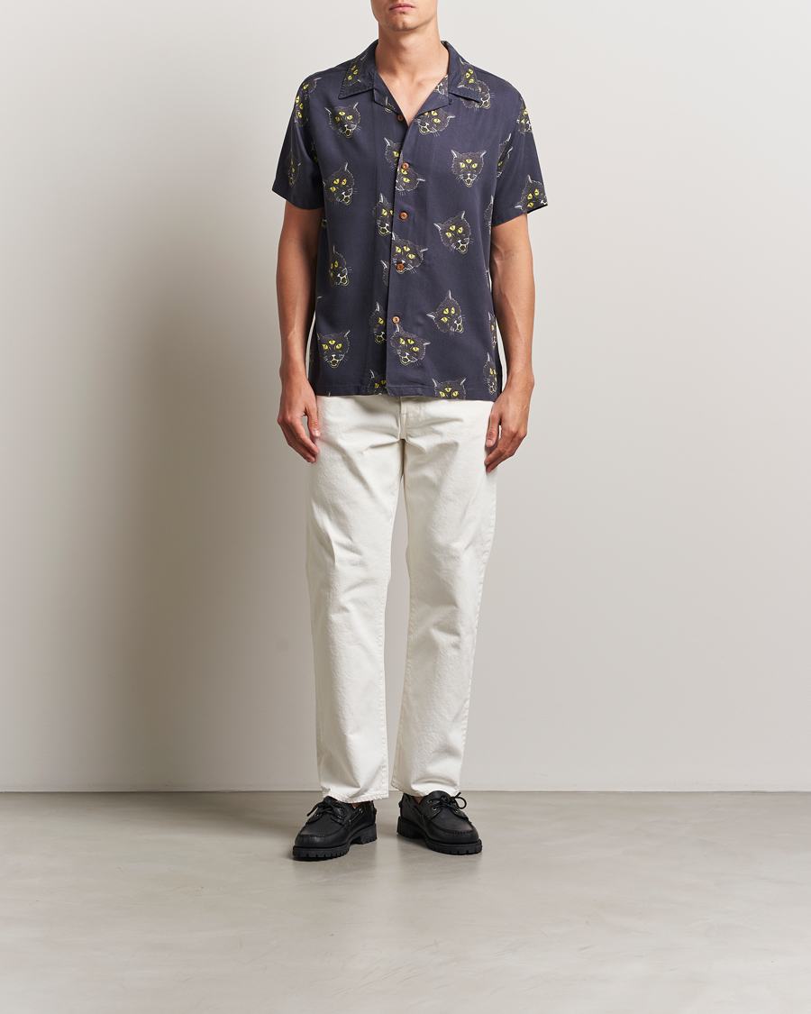Men | Shirts | Nudie Jeans | Arvid The Cat Hawaii Shirt Antracite