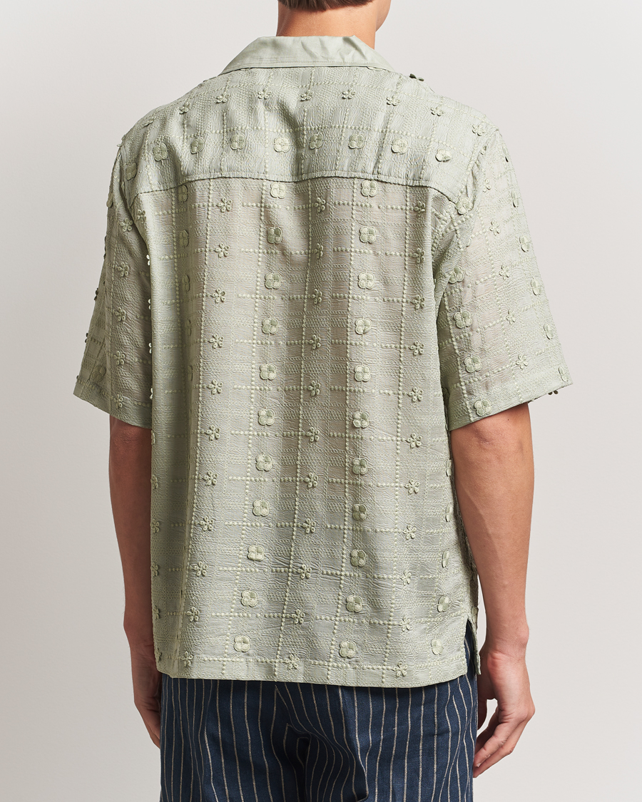 Men | Shirts | NN07 | Ben Lyocell Fil-Coupé Embroidery Anglaise Shirt Sage Green