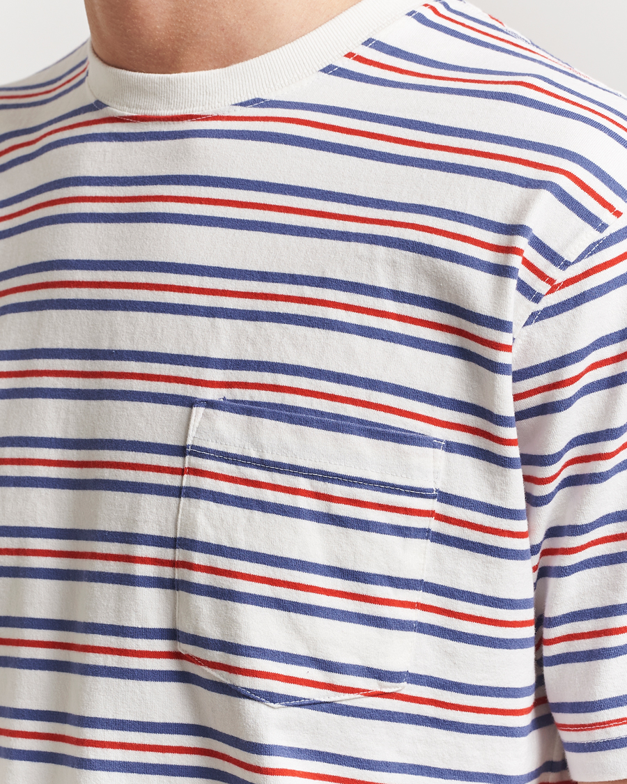 Men | T-Shirts | BEAMS PLUS | Short Sleeve T-Shirt Blue/Red Stripe