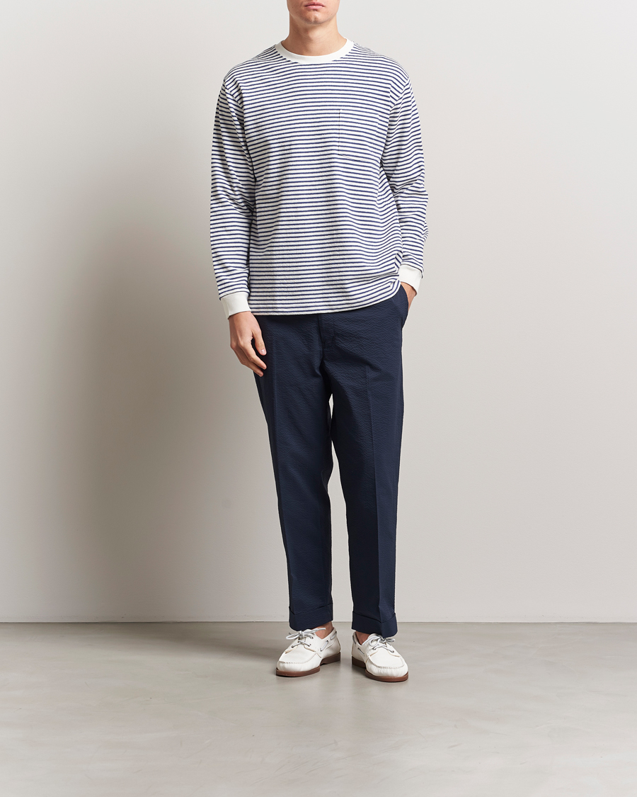 Men | T-Shirts | BEAMS PLUS | Long Sleeve Striped Pocket T-Shirt White/Blue