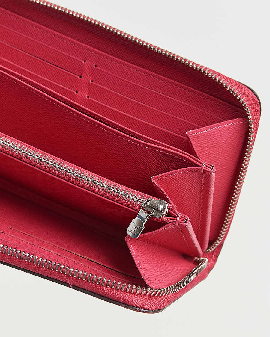 Men | Louis Vuitton Pre-Owned Zippy Wallet Epi Leather Pink | Louis Vuitton Pre-Owned | Zippy Wallet Epi Leather Pink