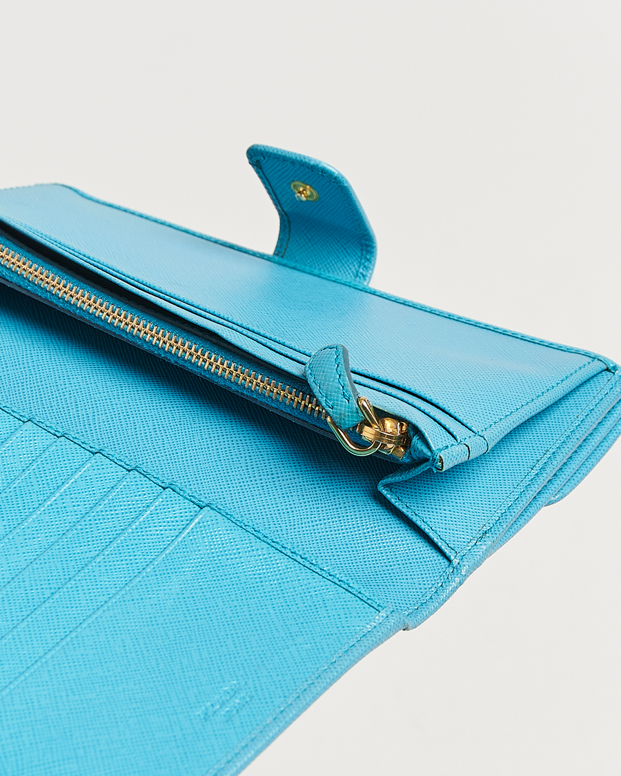 Men | Prada Pre-Owned Saffiano Leather Wallet Light Blue | Prada Pre-Owned | Saffiano Leather Wallet Light Blue