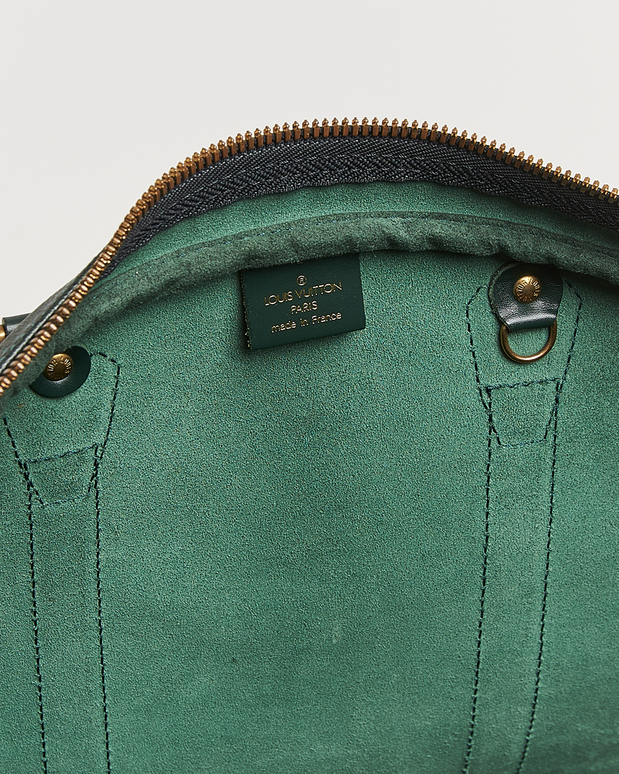 Louis Vuitton Pre-Owned Taiga Kendall GM Weekend Bag Green at