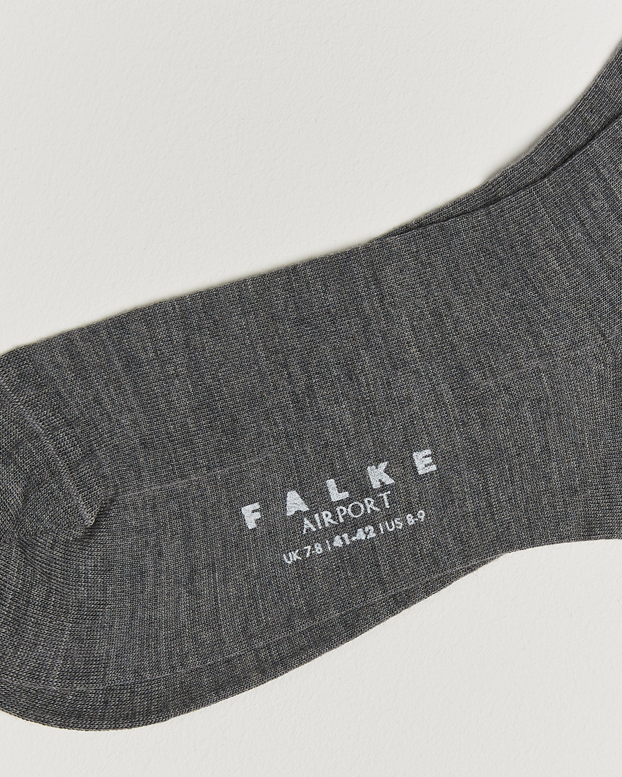 Men | Underwear & Socks | Falke | Airport Knee Sock Dark Grey