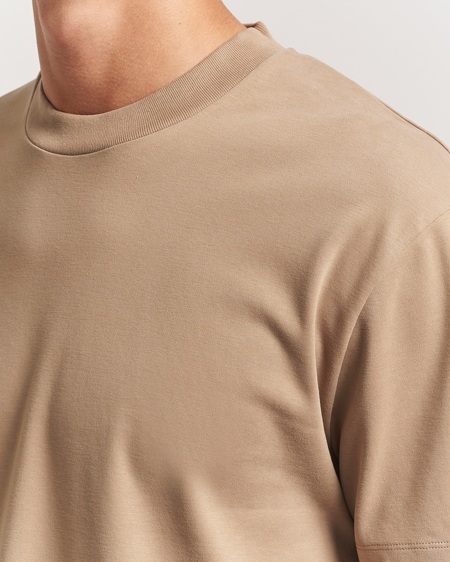 Men | T-Shirts | Sunspel | Heavy Weight Supima Cotton T-Shirt Dune