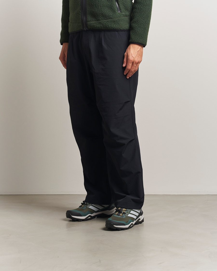 Men | Trail Sneakers | adidas Performance | Terrex Skychaser Trail Sneaker Olive/Grey