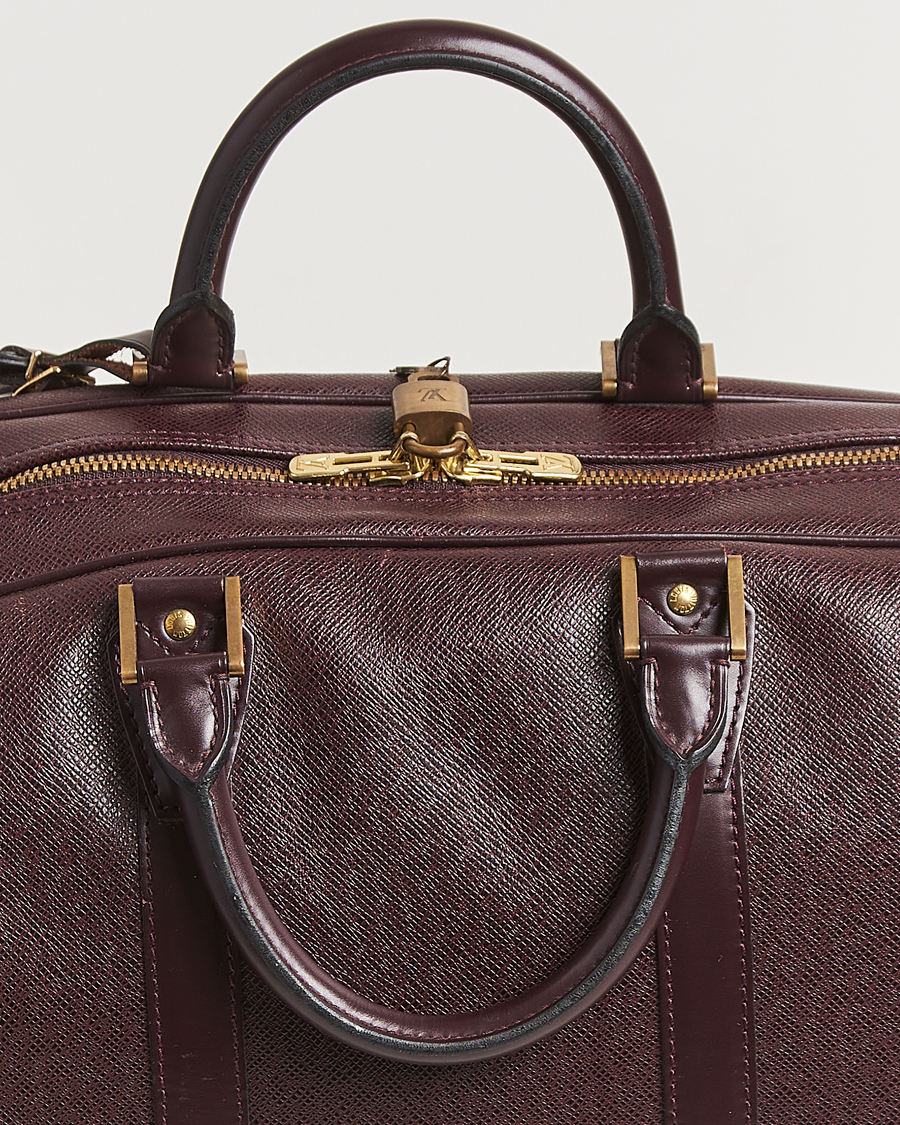 Men | Louis Vuitton Pre-Owned Taiga Kendall PM Brown | Louis Vuitton Pre-Owned | Taiga Kendall PM Brown