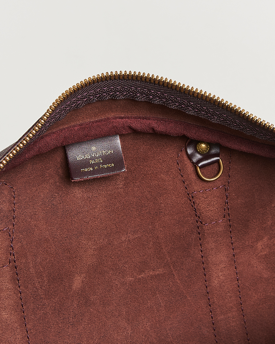 Men | Louis Vuitton Pre-Owned Taiga Kendall PM Brown | Louis Vuitton Pre-Owned | Taiga Kendall PM Brown