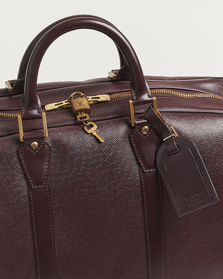 Men | Louis Vuitton Pre-Owned Taiga Kendall PM Brown | Louis Vuitton Pre-Owned | Taiga Kendall PM Brown