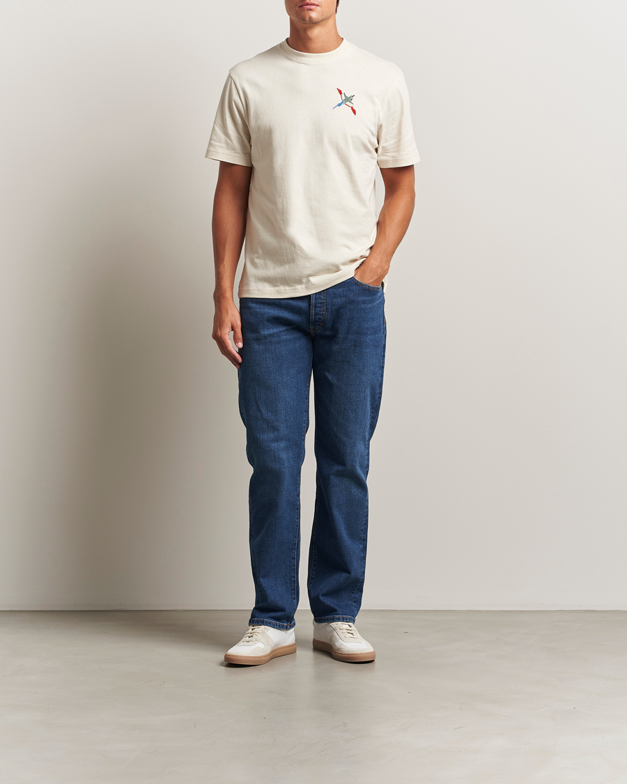 Men | T-Shirts | Axel Arigato | Micro Bee Bird T-Shirt Pale Beige