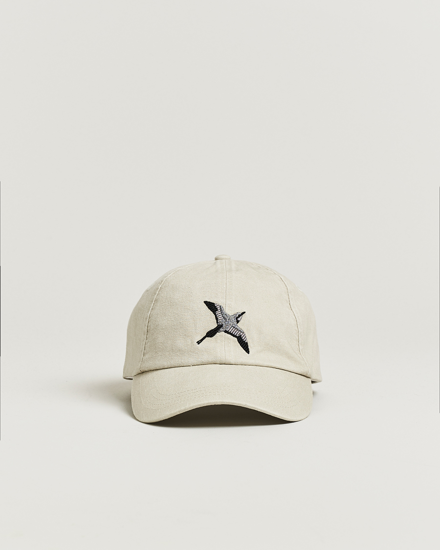 Men | Axel Arigato Bee Bird Cap Light Grey | Axel Arigato | Bee Bird Cap Light Grey