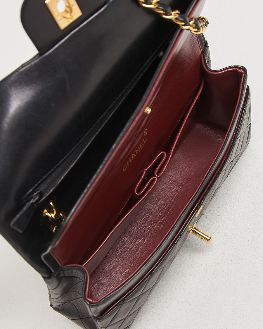 Men | Chanel Pre-Owned Classic Double Flap Medium Lambskin Black | Chanel Pre-Owned | Classic Double Flap Medium Lambskin Black