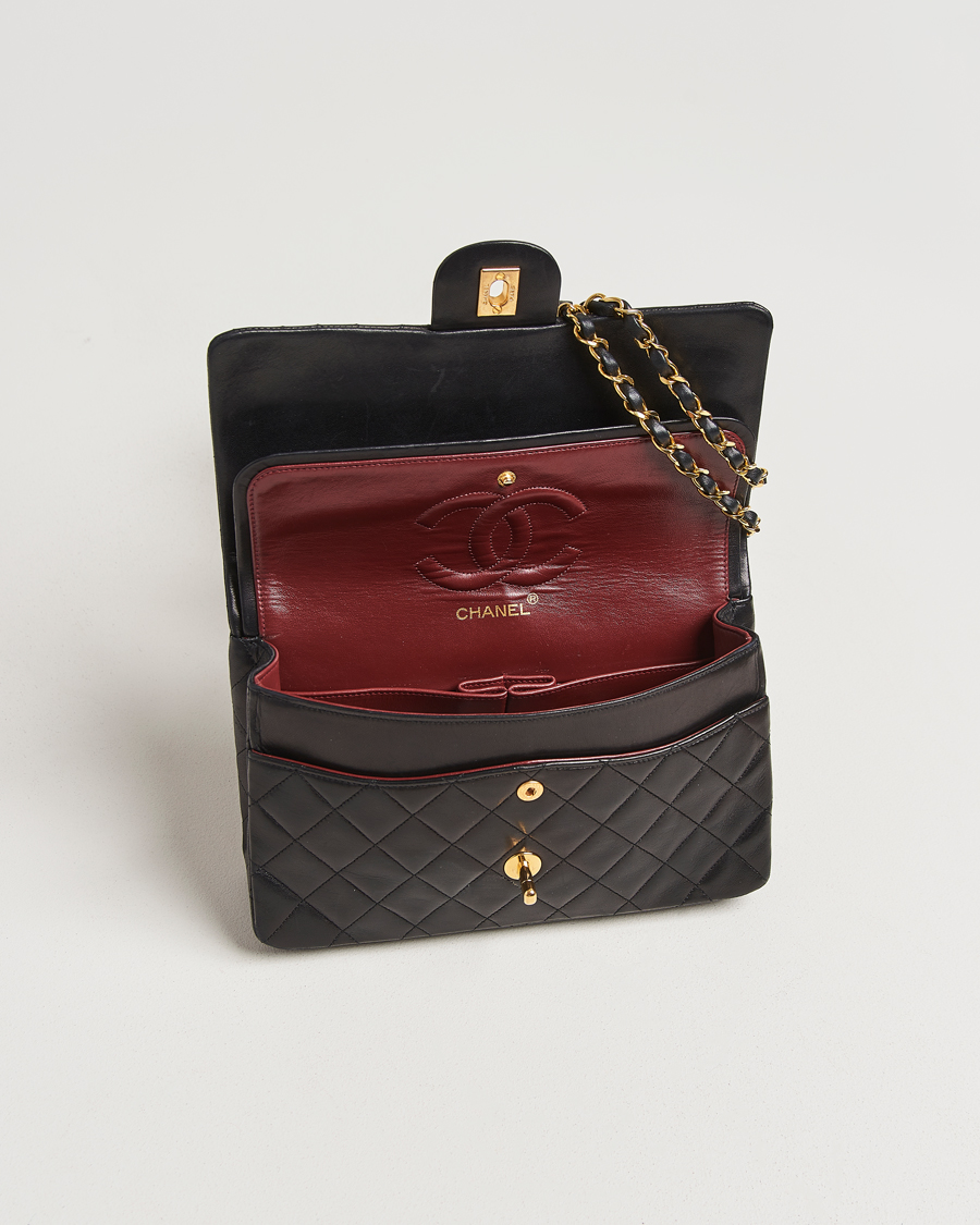 Men | Chanel Pre-Owned Classic Double Flap Medium Lambskin Black | Chanel Pre-Owned | Classic Double Flap Medium Lambskin Black