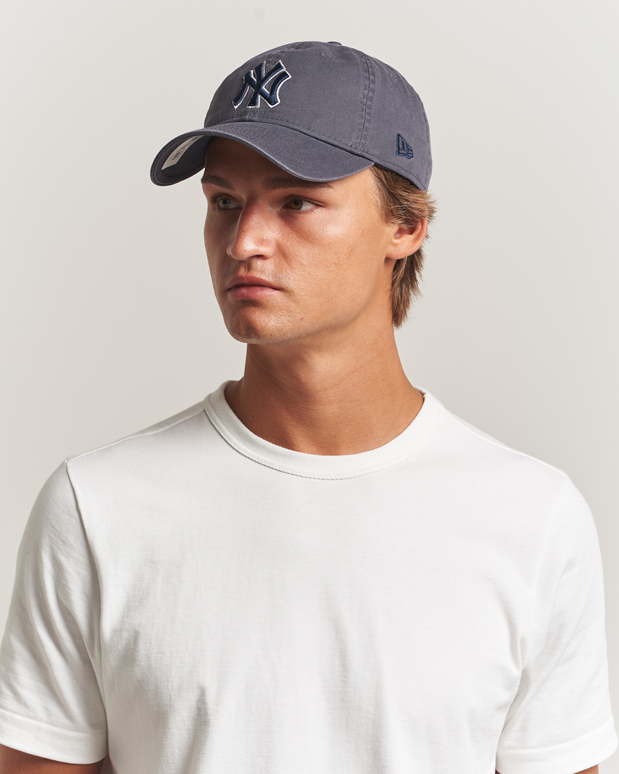 Men | New Era 9Twenty Washed Cotton Cap Grey New York Yankees | New Era | 9Twenty Washed Cotton Cap Grey New York Yankees